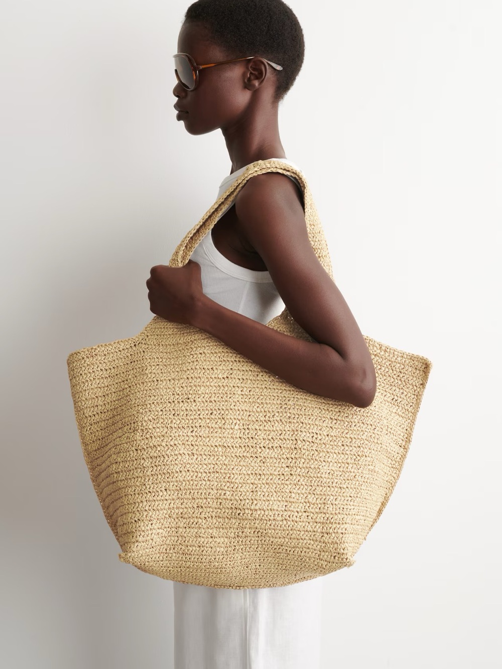 COS SCULPTED TOTE BAG - PAPER - Picture 2 of 3
